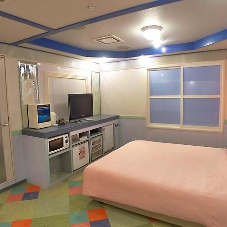 Resort Inn Golf Gotemba (Adults Only) المظهر الخارجي الصورة