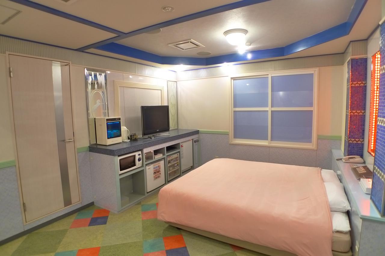 Resort Inn Golf Gotemba (Adults Only) المظهر الخارجي الصورة