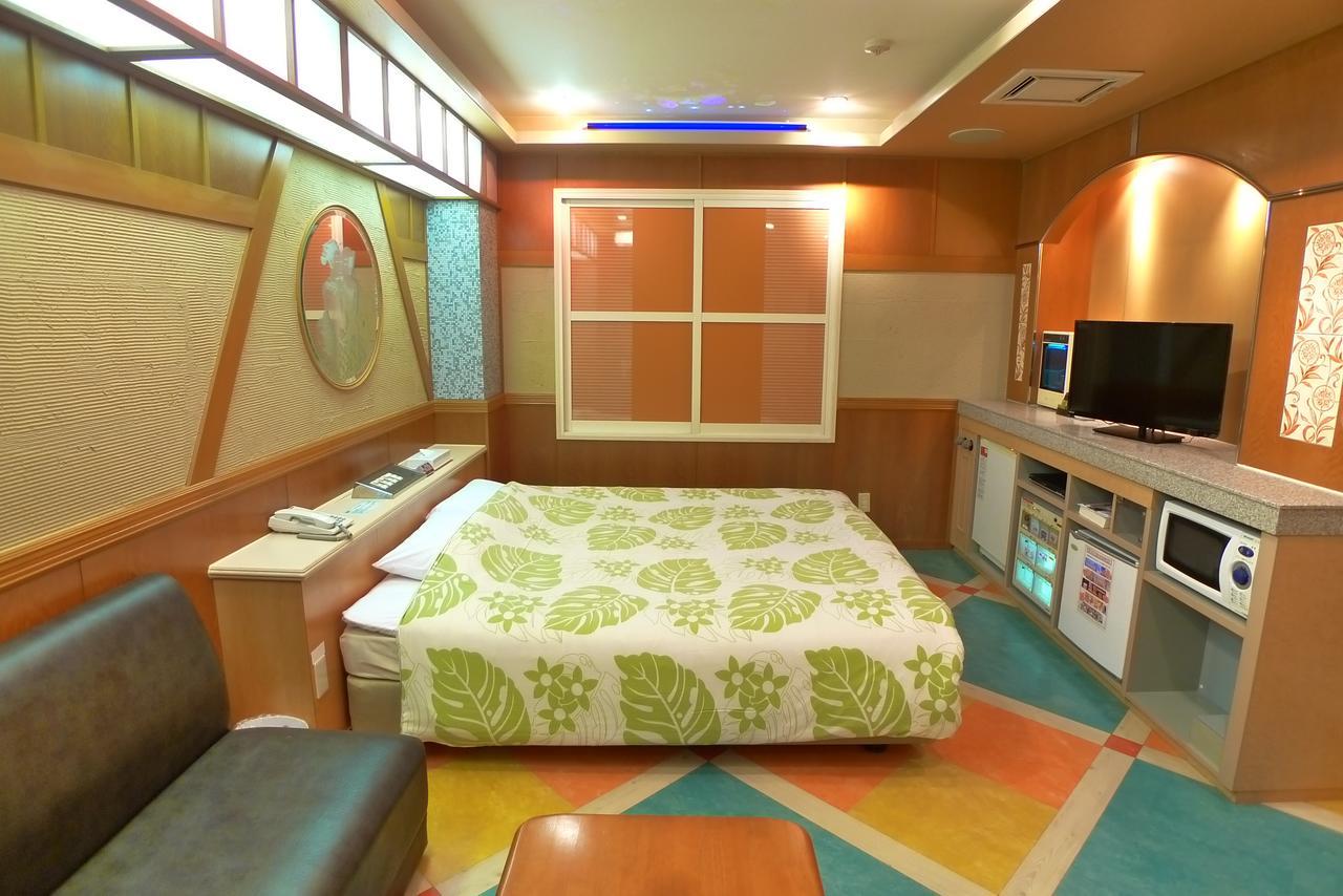 Resort Inn Golf Gotemba (Adults Only) المظهر الخارجي الصورة