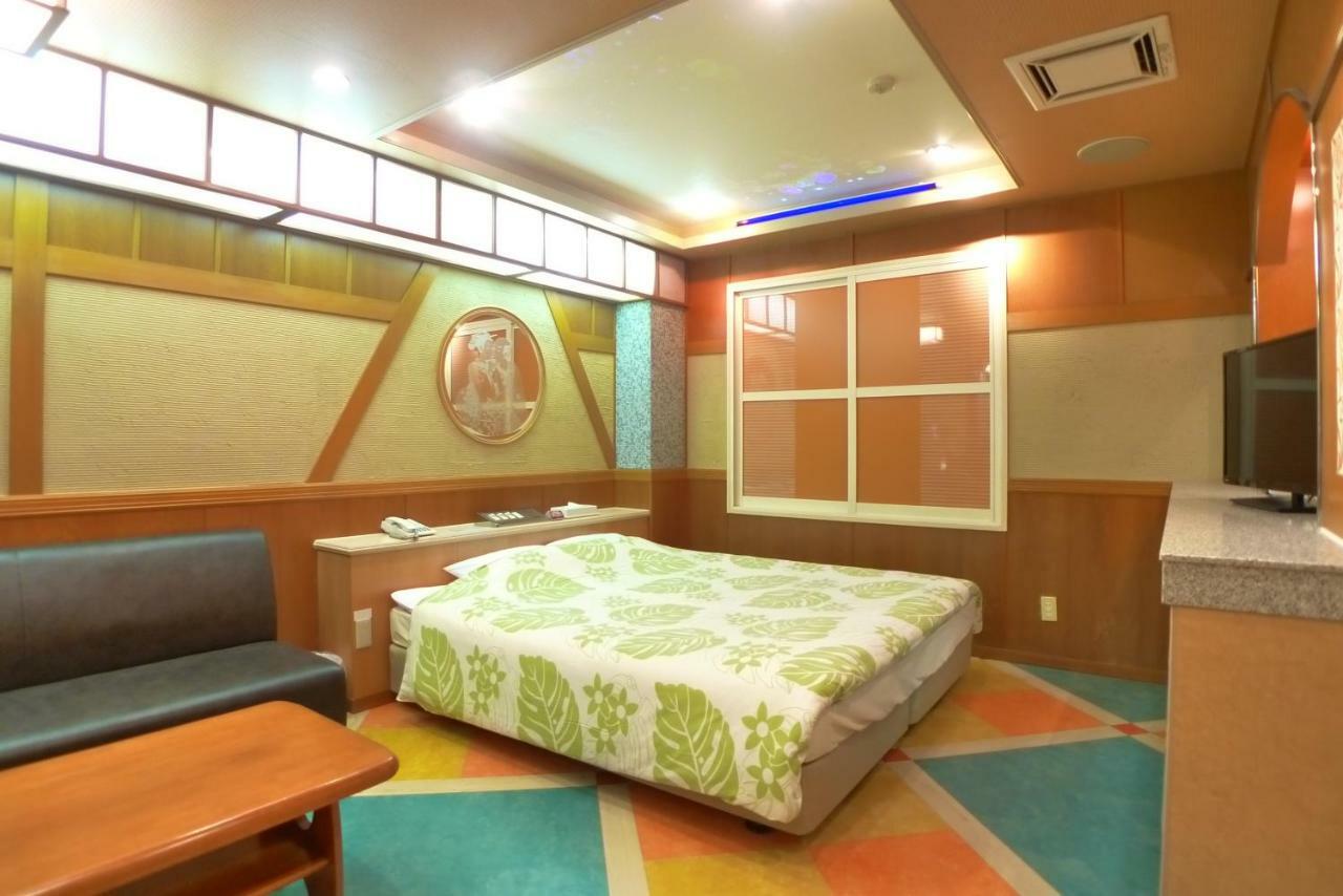 Resort Inn Golf Gotemba (Adults Only) المظهر الخارجي الصورة